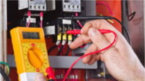 INSTALADOR ELECTRICISTAS